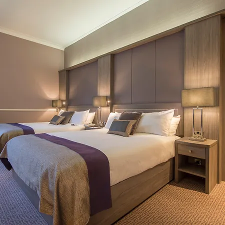 Hotel Crowne Plaza - By Ihg 4*