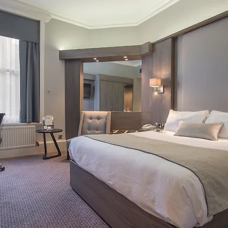 Crowne Plaza - By Ihg Hotel