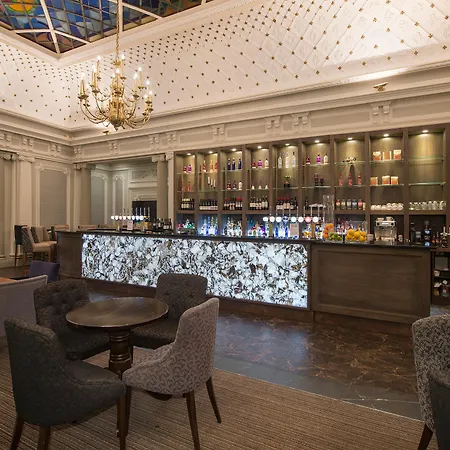 Crowne Plaza - By Ihg