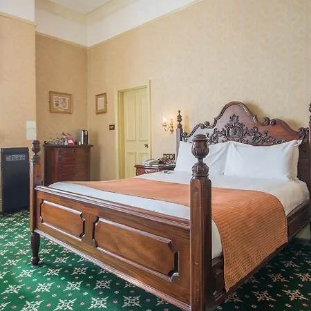 Hotel Crowne Plaza - By Ihg 4*