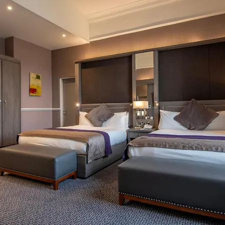 Crowne Plaza - By Ihg 4*