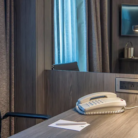 Crowne Plaza - By Ihg 4*