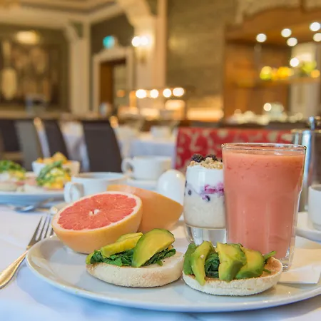 Crowne Plaza - By Ihg Hotel 4*